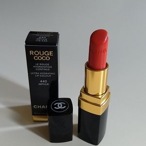 Chanel Rouge Coco Arthur 440
